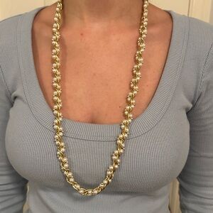 Elegant Gold Beaded Necklace